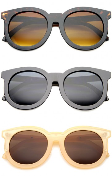 Women's Chic Oversized Horn Rimmed Flat Lens Round Sunglasses 64mm