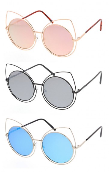Large Fashion Cat Eye Sunglasses with Mirrored Lenses