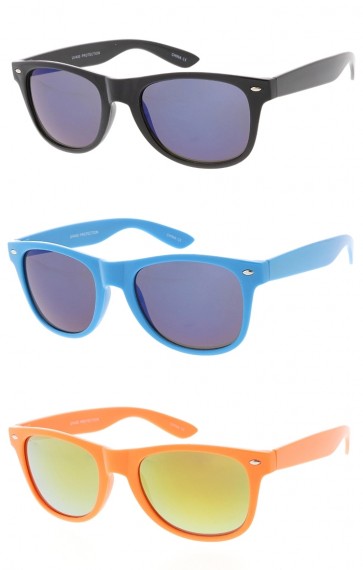 Retro Horned Rime Sunglasses With Flash Mirror Wholesale Lenses