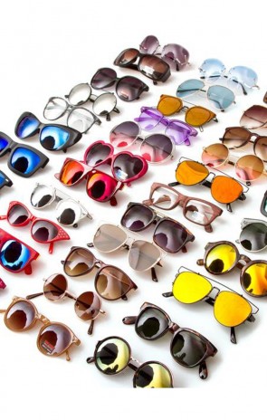 25 Dozen Mixed Variety Clearance Wholesale Sunglasses & Glasses (25 x Dozen)