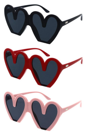 Lovely Heart Shaped Flat Bottom Hearts Wholesale Sunglasses