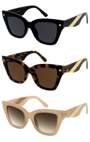 Luxury Metal Stripe Accent Arm Diamond Temple Accent Cat Eye Wholesale Sunglasses