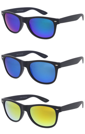Black Medium Mirrored Horn Rimmed Wholesale Sunglasses 54mm
