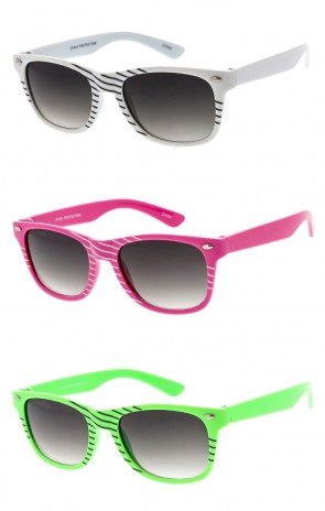Kids Colorful Horn Rimmed Plastic Frame Wholesale Sunglasses